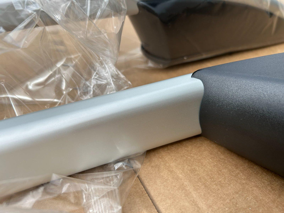 Dachreling mit ABE: VW Caddy Standard / Maxi - Schwarz/Silber