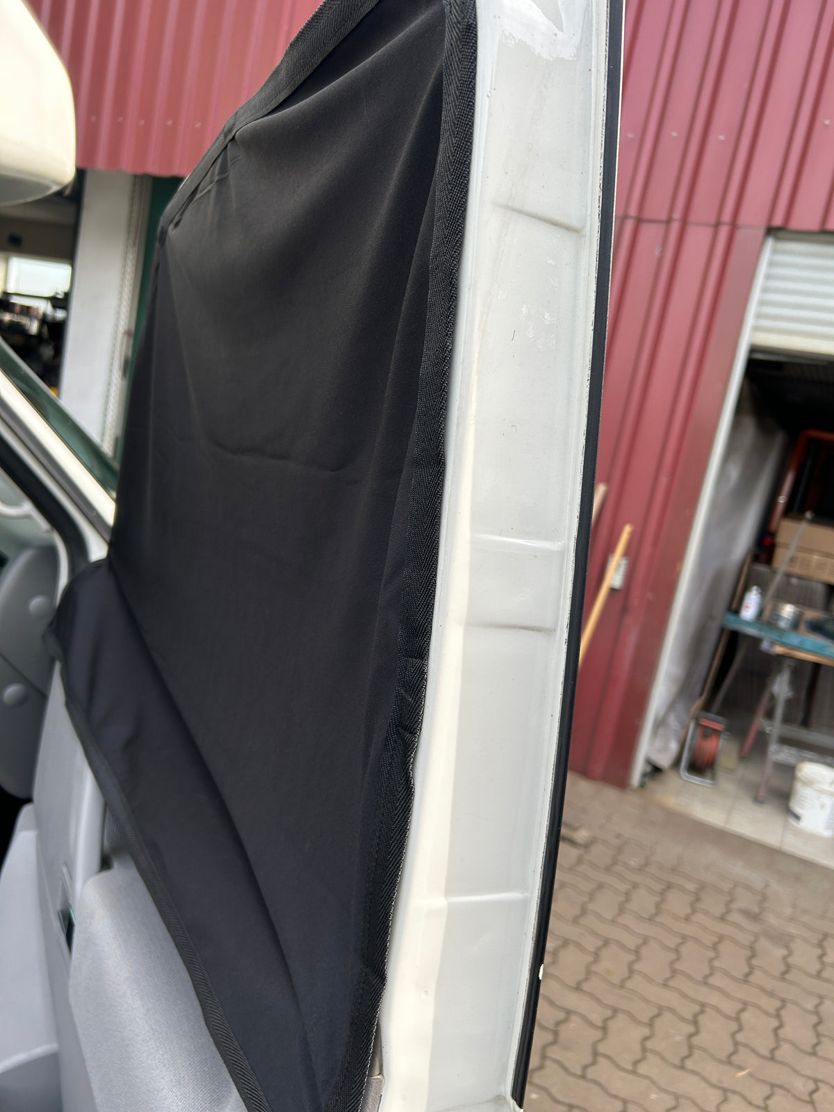 VW T4 Fahrerhaus Verdunkelung vorne BLICKDICHT - Vorhänge magnetisch (für alle Baujahre) - Transporter, Multivan, California - Magnetbefestigung